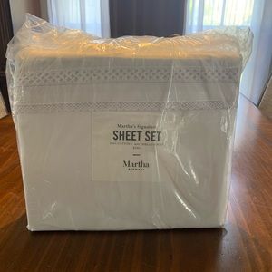 Martha Signature Sheet Set